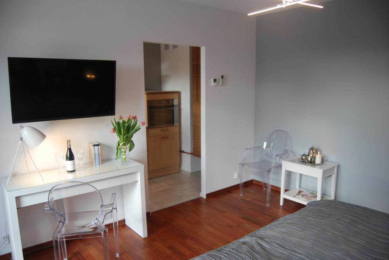 4 All Apart Hotel Swarzędz Dış mekan fotoğraf